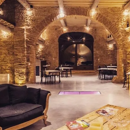 ゲストハウス Mas Latour Lavail ペルピニャン