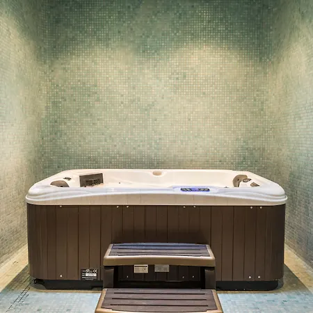 ゲストハウス Mas Latour Lavail ペルピニャン