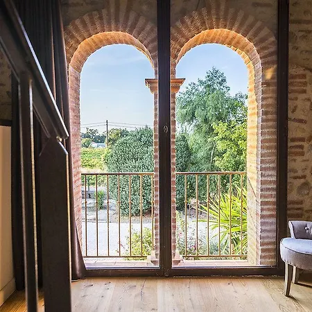 Mas Latour Lavail بيت ضيافة بيربينيو