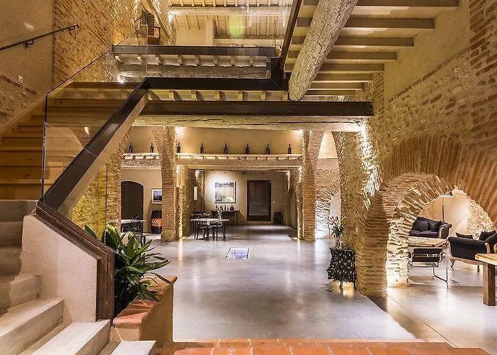 Mas Latour Lavail Guest house 4*