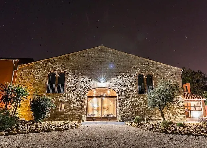 Mas Latour Lavail 4*