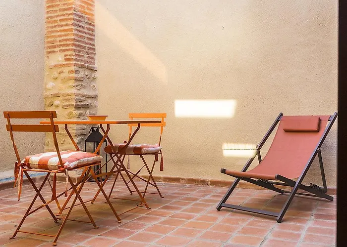 Mas Latour Lavail 4*